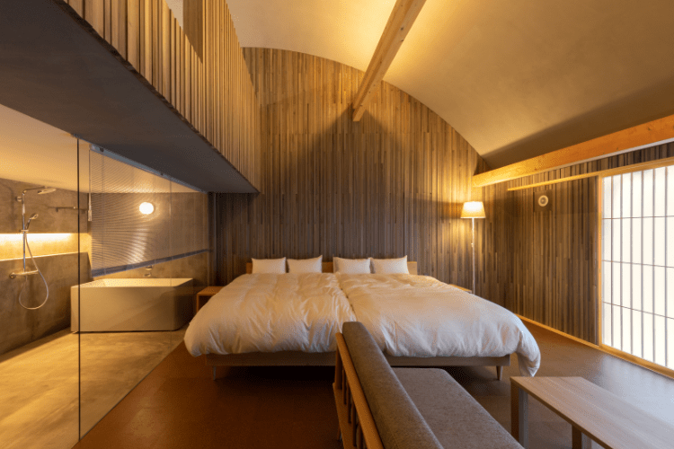 せせらぎ街道を流れる清流